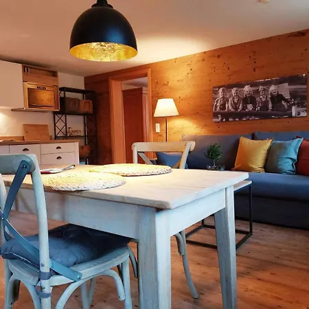 Beargzit Apartment *